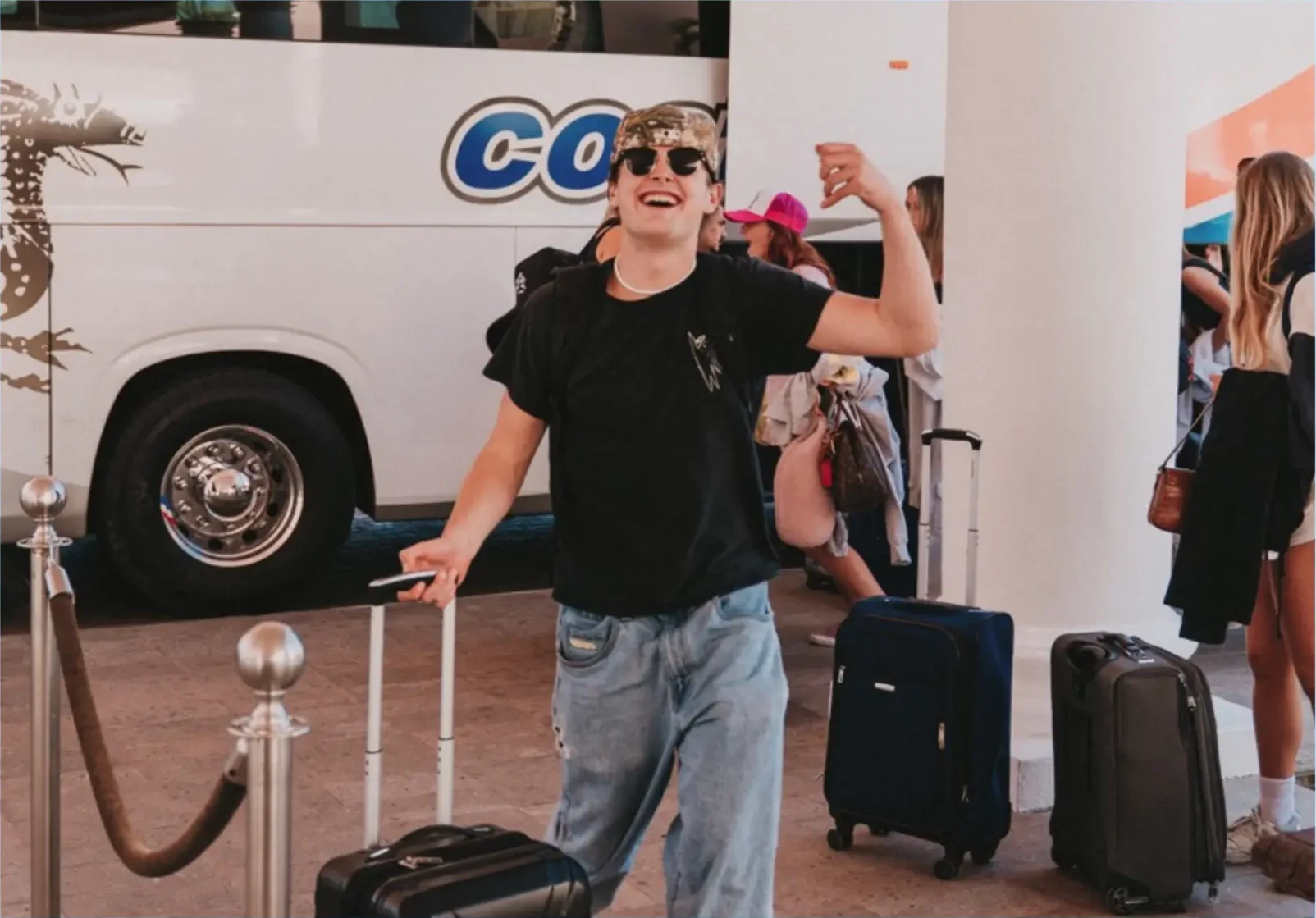 ROUND-TRIP TRANSPORTATION FROM SAN DIEGO